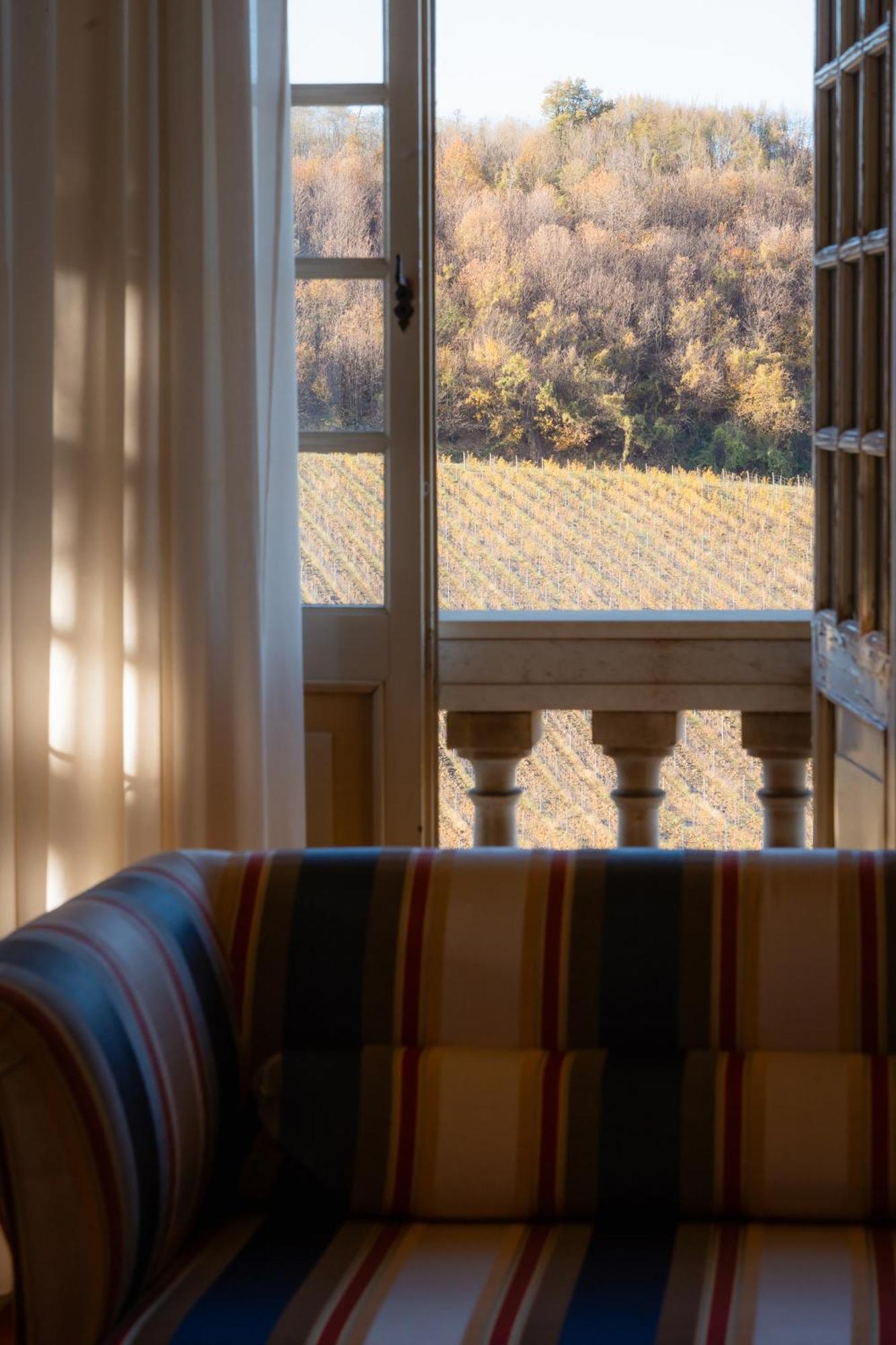 Hotel Villa La Bollina Serravalle Scrivia Exteriör bild