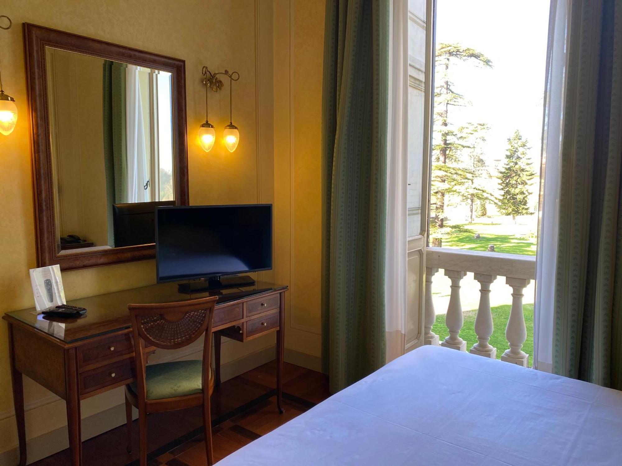 Hotel Villa La Bollina Serravalle Scrivia Rum bild