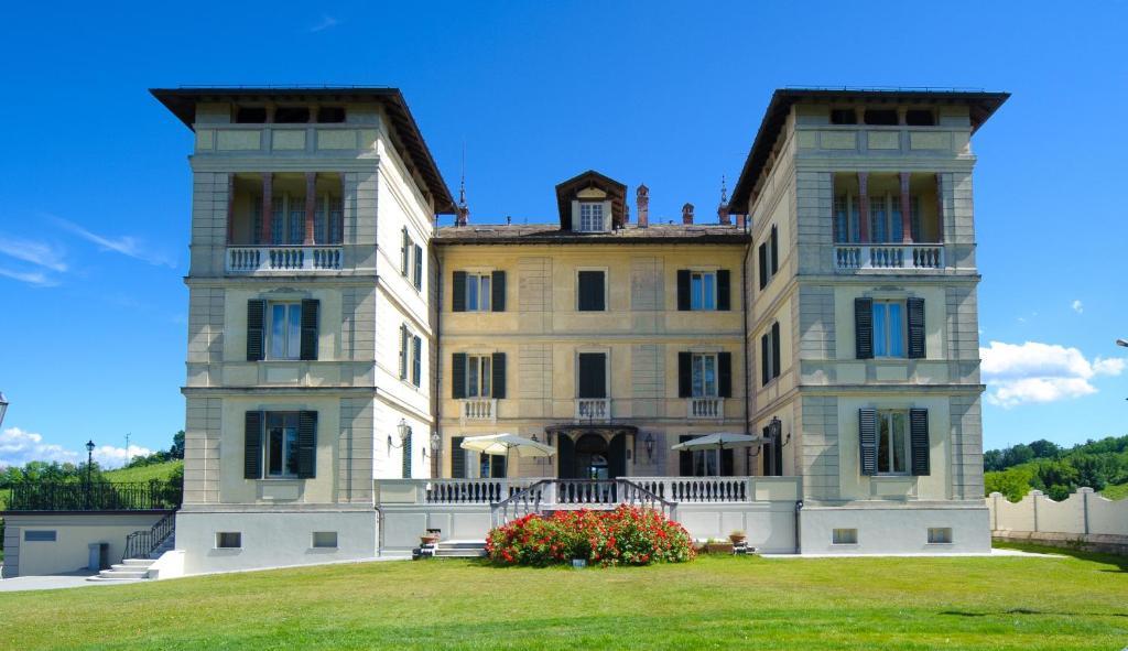 Hotel Villa La Bollina Serravalle Scrivia Exteriör bild